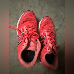 Nike shoes size 8